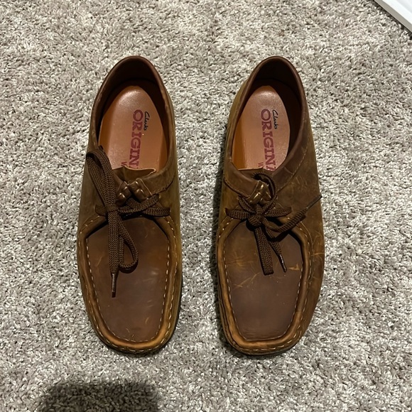 Clark’s Wallabee - Picture 1 of 5